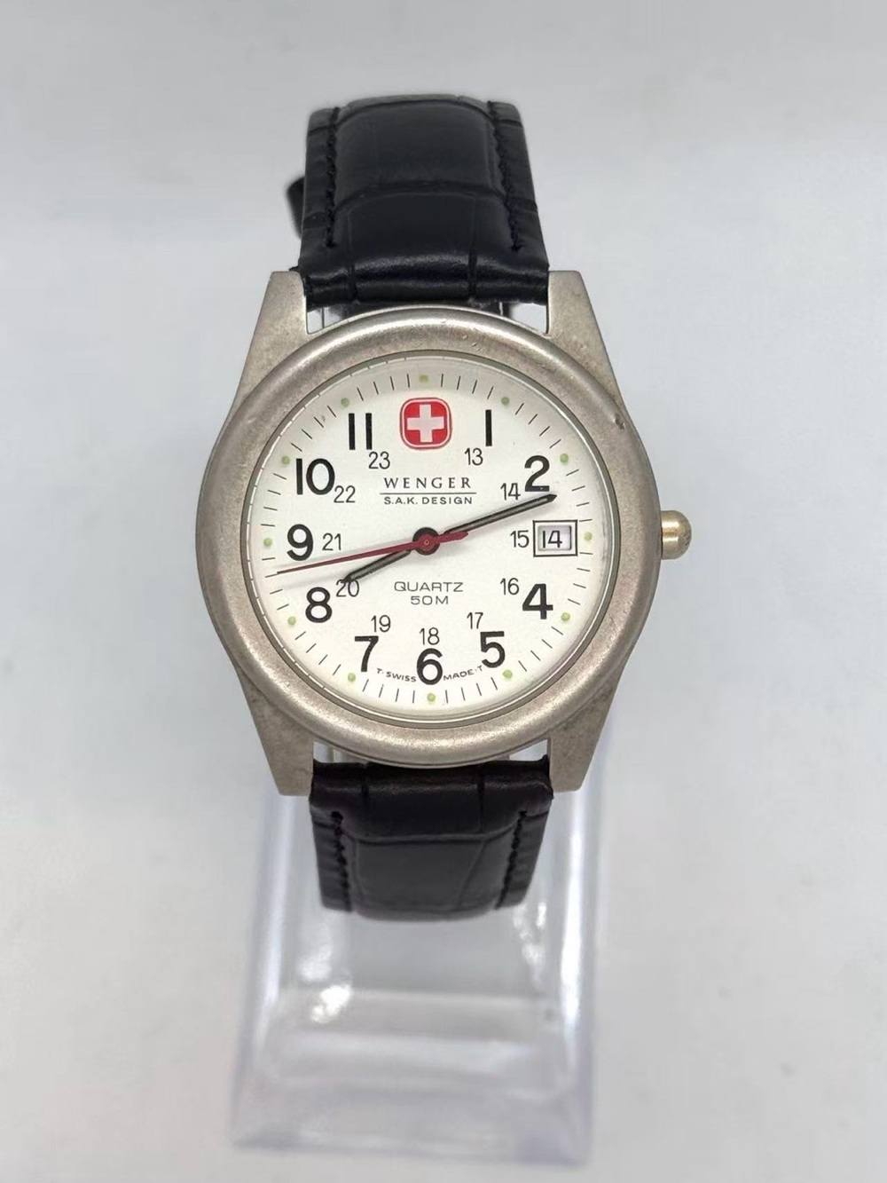 Vintage Wenger Women’s Swiss Quartz Watch 36mm White Dial New Battery Runs